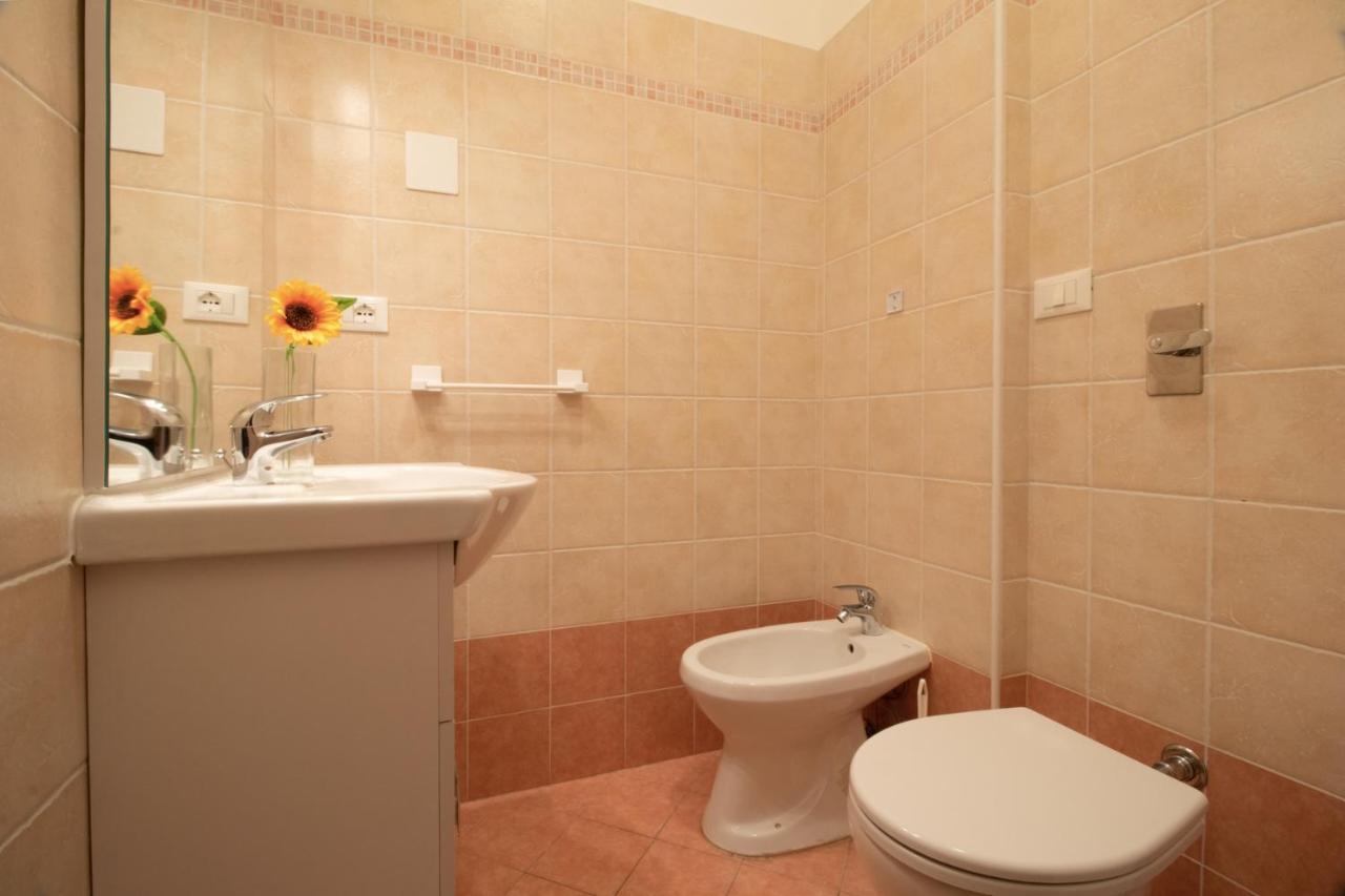 Sunflower Apartamento Rapallo Exterior foto